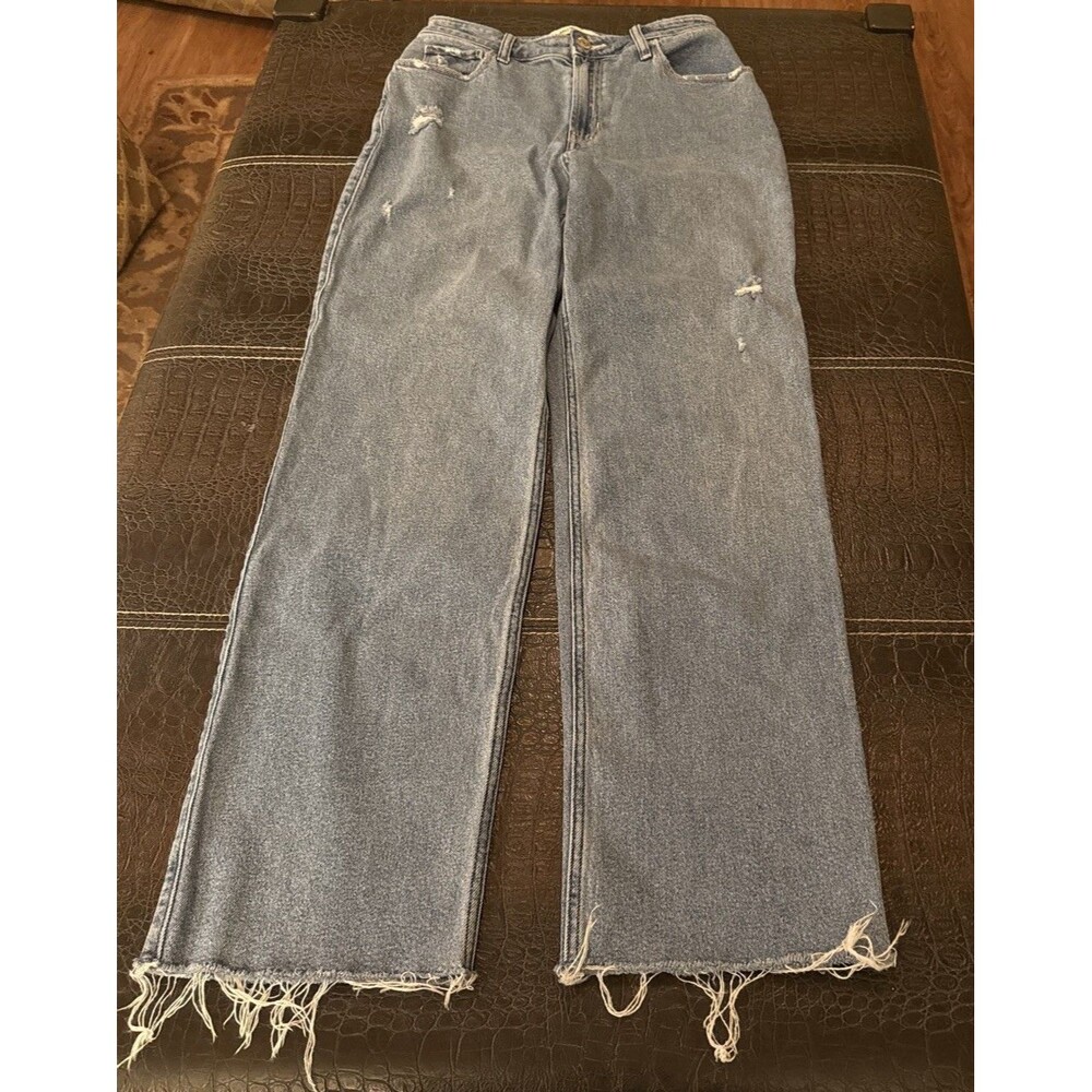 Hollister Ultra High-Rise Dad Jeans Distressed Raw Hem Size 6L W28 Long